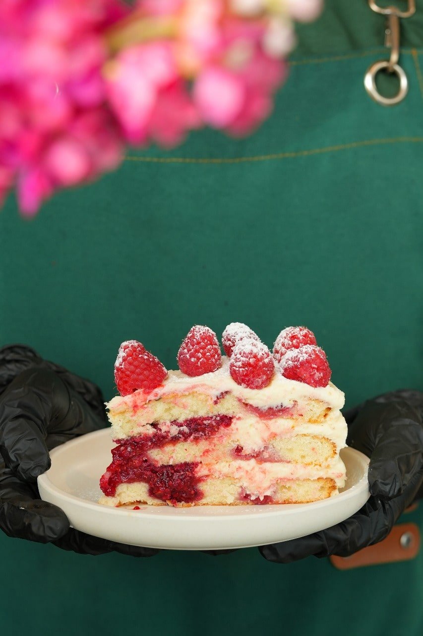 Zesty Raspberry cake